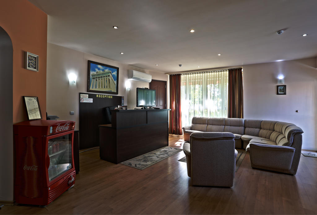 Acropolis Hotel Pazardżik Zewnętrze zdjęcie