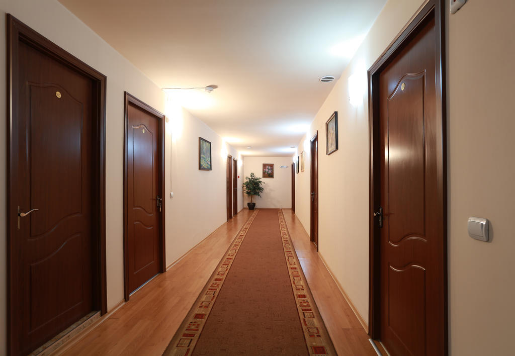Acropolis Hotel Pazardżik Zewnętrze zdjęcie